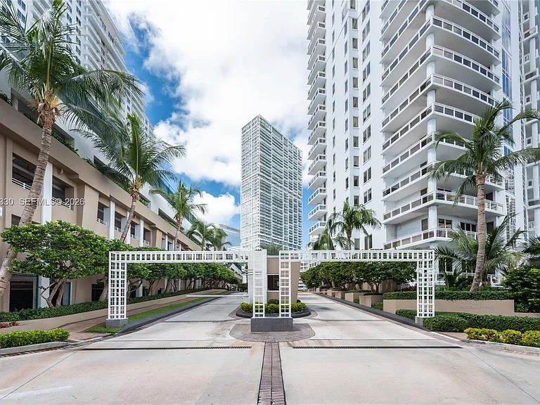 901 Brickell Key Blvd #2006 — Photo 2