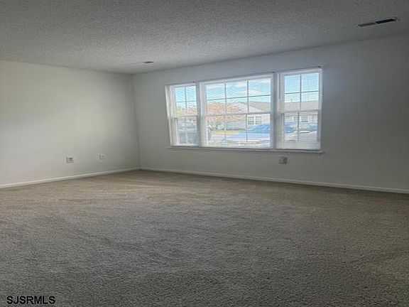 4th image of 2000 Miller Ave APT 41