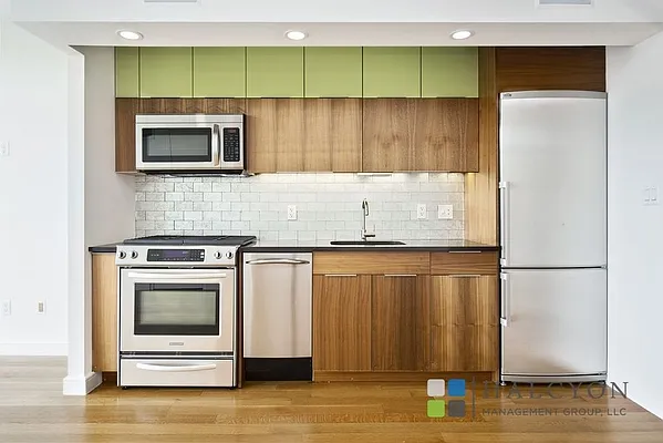 Rented by Halcyon Management Group LLC | media 28