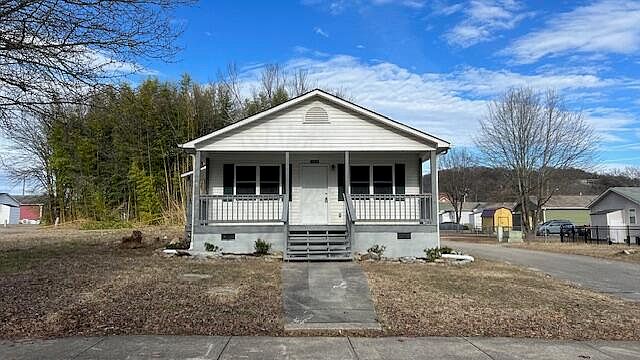 1st image of 2219 Bachman St