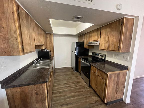 2nd image of 3810 N Maryvale Pkwy APT 2075