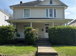 707 Locust St, Coshocton, OH 43812