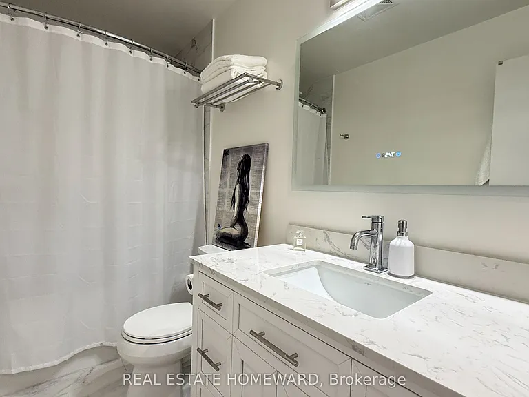32 Camden St #706 — Photo 24