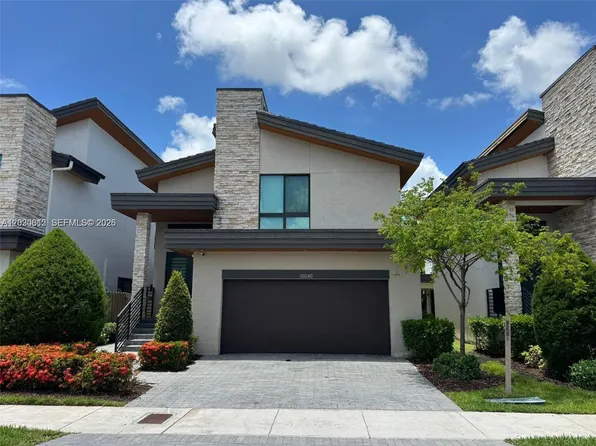 10240 NW 76th Ter, Doral, FL 33178