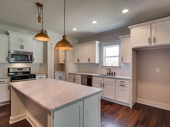 *Please note stainless steel fridge is included just not pictured