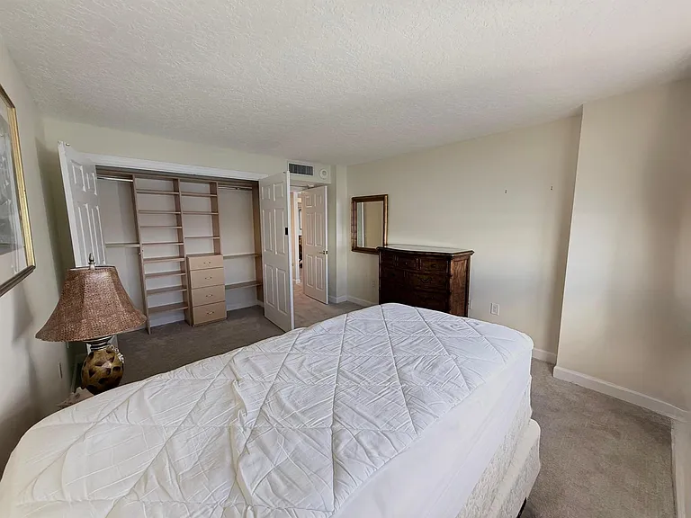 5600 N Flagler Dr #2209 — Photo 19