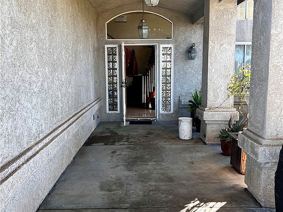 2nd image of 10820 Hannon Rd