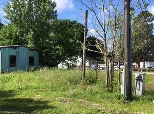 509 Grand Ave, Bacliff, TX 77518