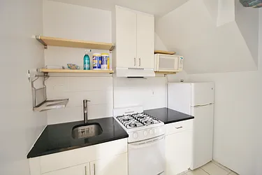 Rented by Julianna Realty Corp