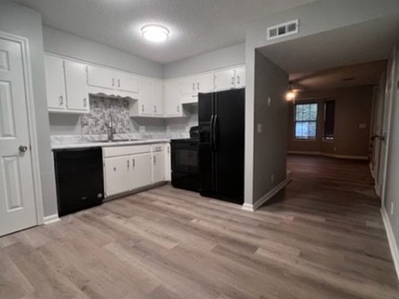 2nd image of 518 Thomas Jefferson Cir