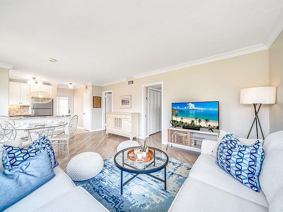 5th image of 1410 S Ocean Boulevard #S6