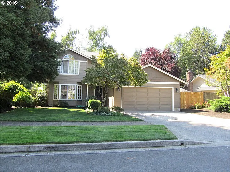 1272 Rio Glen Dr photo 1