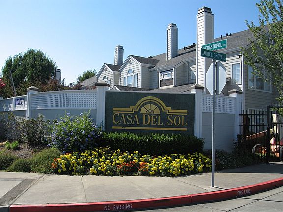 Entrance to Casa Del Sol