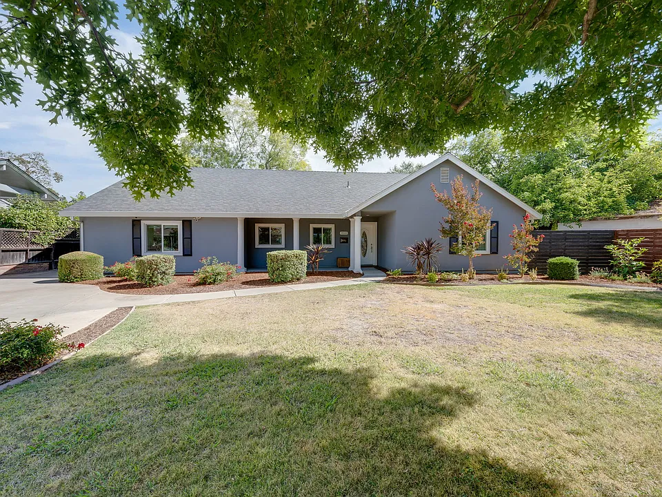 3510 La Habra Way