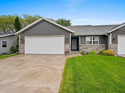 1302 DAYTONA LANE, Little Chute, WI, 54140