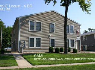 109 E Locust St APT 4, Normal, IL 61761