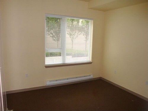 5th image of 375 Kirkland Ave APT 111