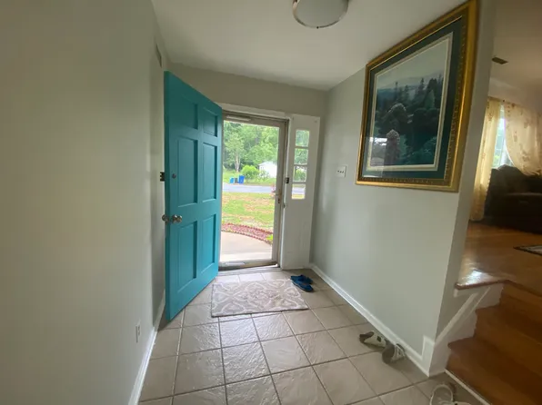 10917 Granada Rd, North Chesterfield, VA 23235