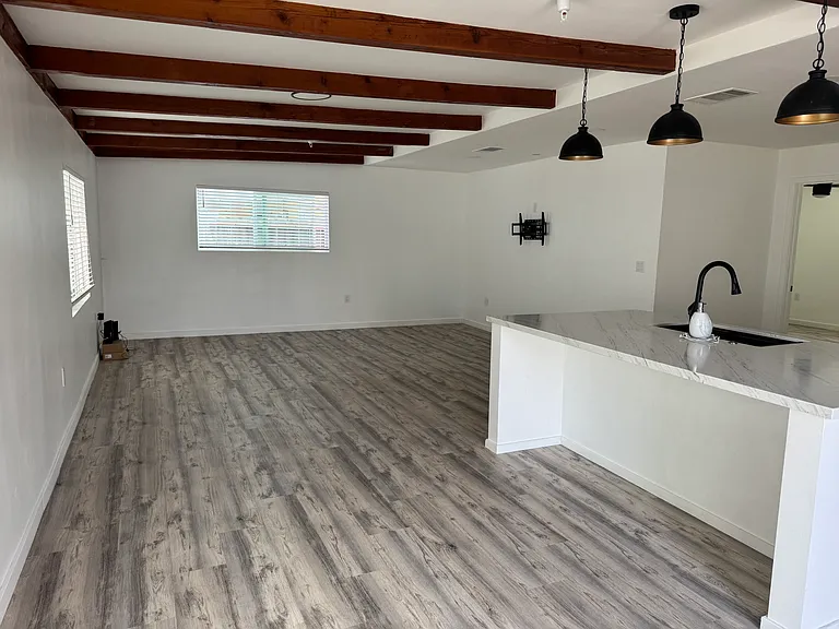 4427 Gila Ave — Photo 5