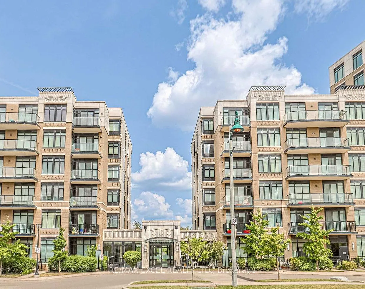 2 bed, $2,250 — Photo 2