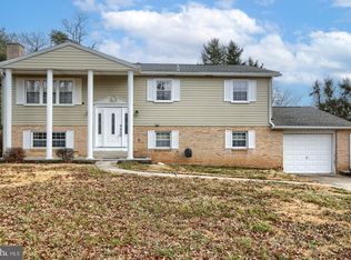 800 Chaucer Dr, Harrisburg, PA 17111