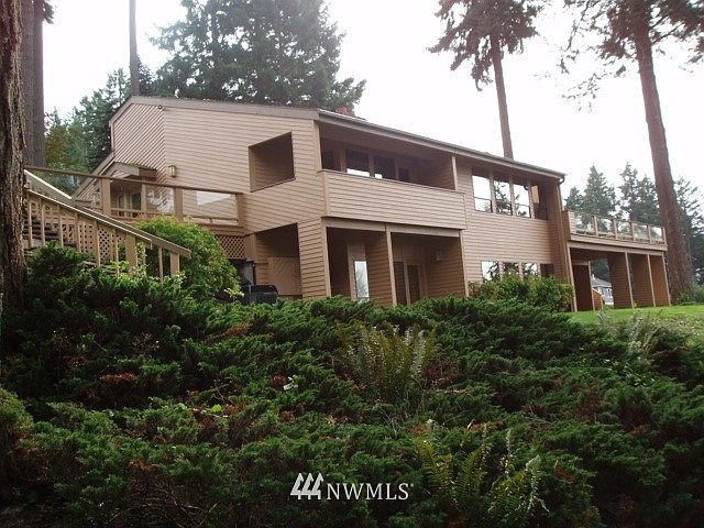 1st image of 8223 Goodman Drive NW