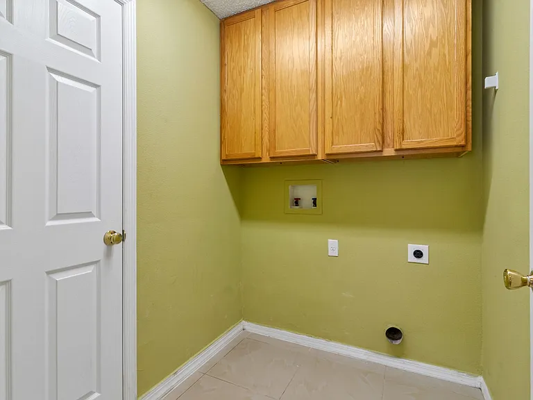 5604 Florence Harbor Dr — Photo 23