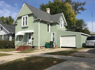 112 Harrison St, Dekalb, IL 60115