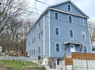 218 Charles St, Waterbury, CT 06708