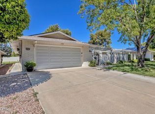 18830 N Lakeforest Dr, Sun City, AZ 85373