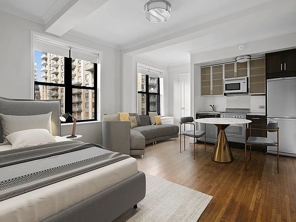 2nd image of 210 W 70th St APT 1212