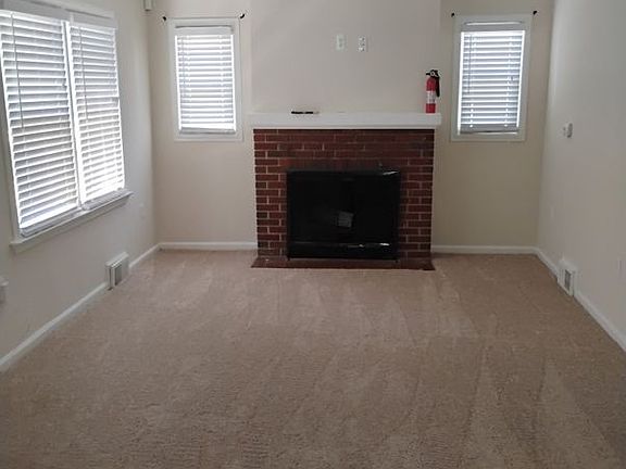 4th image of 4222 Elderon Ave