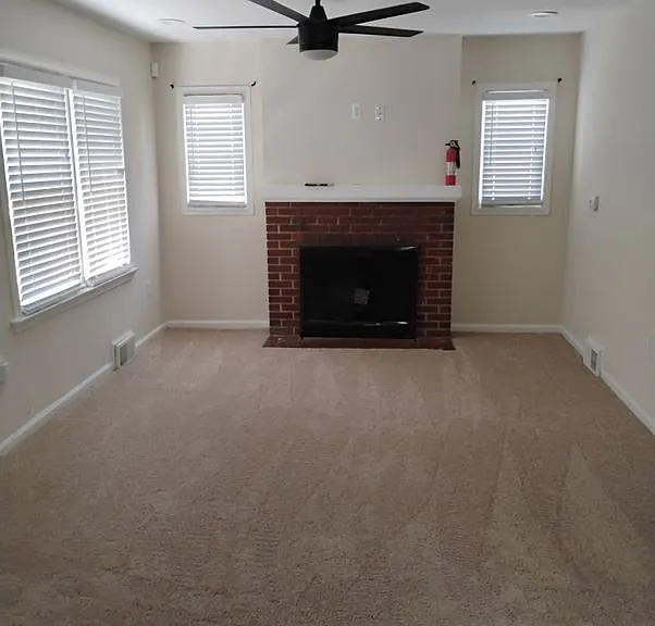 4222 Elderon Ave #HOUSE — Photo 4