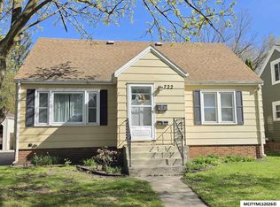 722 10th St NE, Mason City, IA 50401