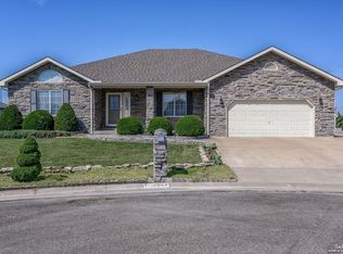 2924 Antler Ct, Salina, KS 67401