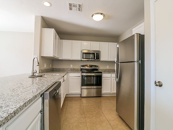 3rd image of 12637 W Shaw Butte Dr