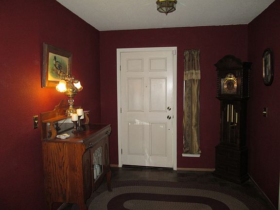 2nd image of 5112 Tamara Way