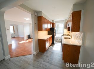2130 Ditmars Blvd #1, Astoria, NY 11105
