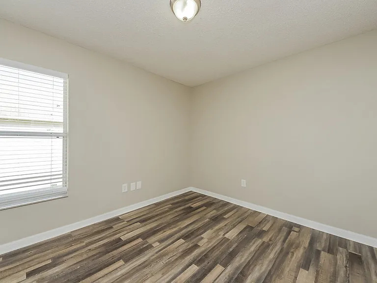 46 Dorset Dr — Photo 12