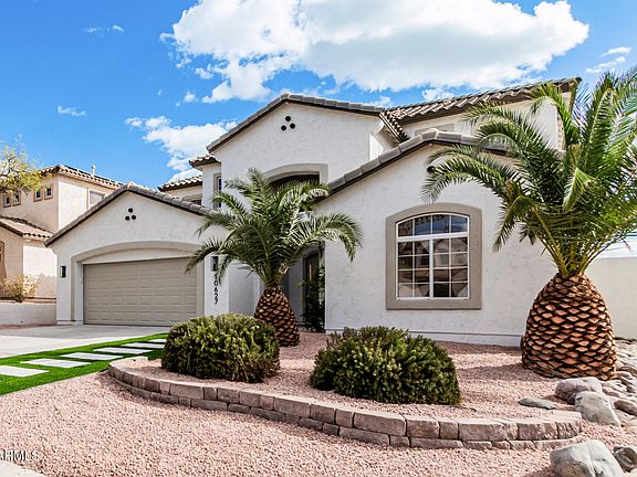 3rd image of 10627 W LONE CACTUS Drive