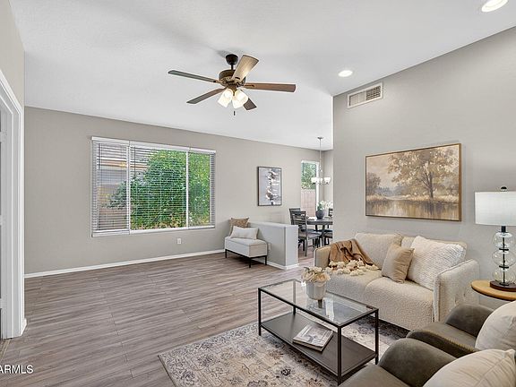 5th image of 3351 E CLIFTON Avenue