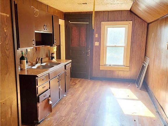 2nd image of 3784 W 31st St