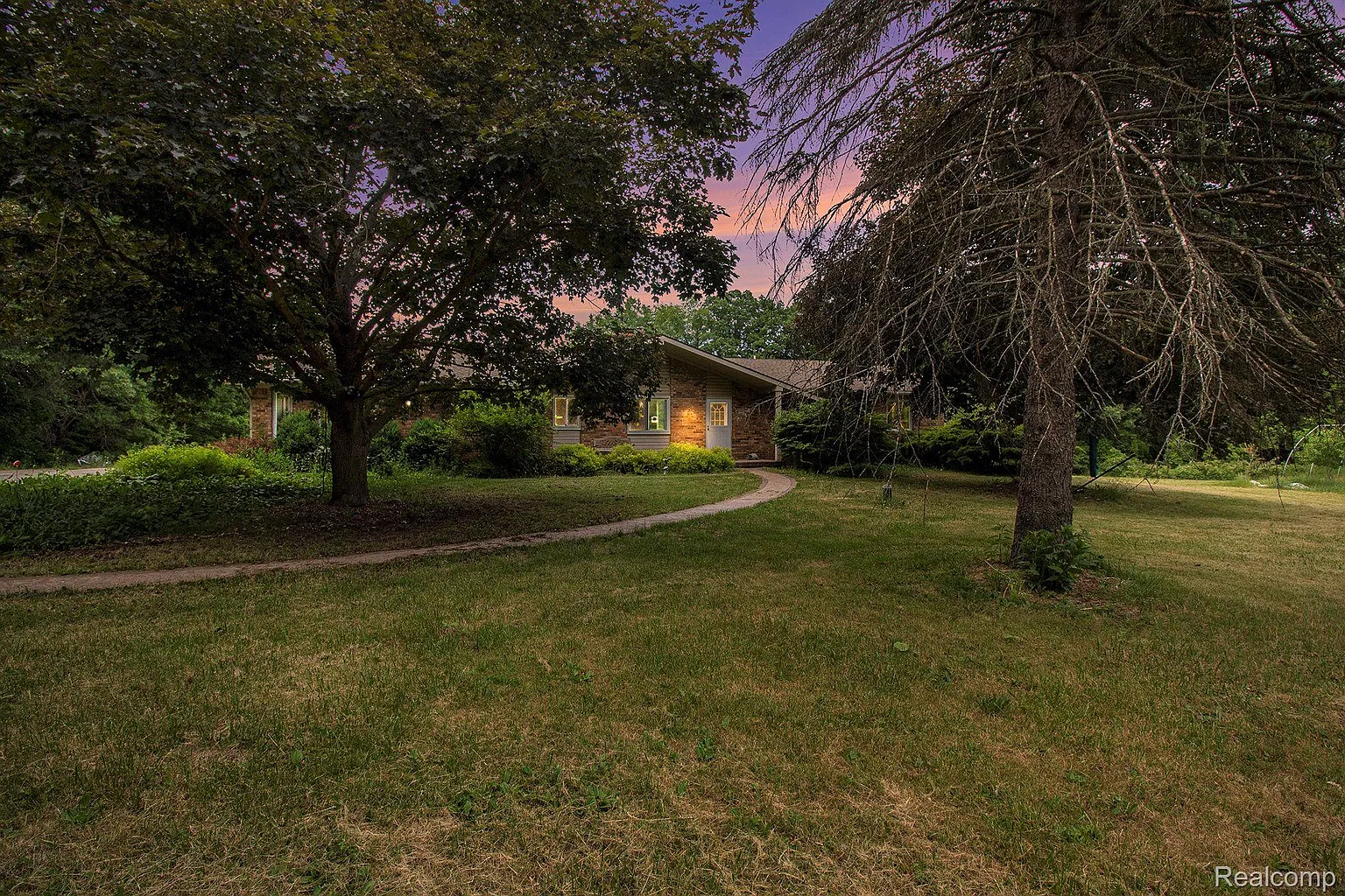 6700 Crofoot Rd photo 1