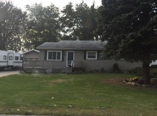 14025 Gayville Rd, La Salle, MI 48145