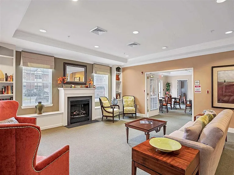 Arbor Crest 62+ Senior Apartments — Photo 7