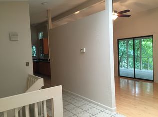 1110 Oconee Bell Ct, Seneca, SC 29672