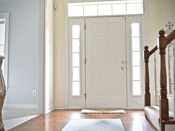 3rd image of 7718 Inverness Glens Dr