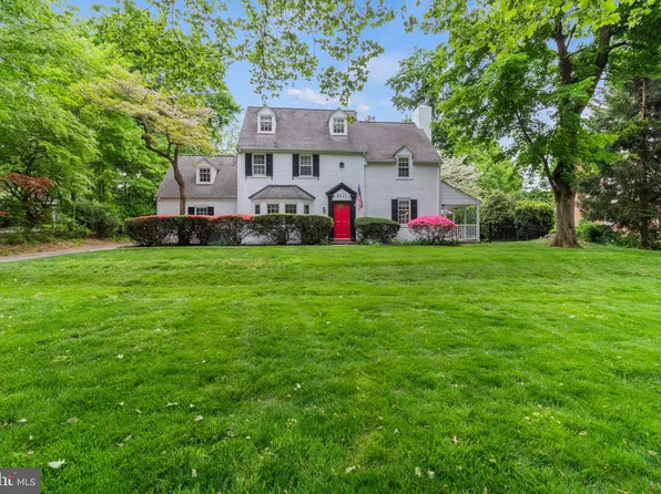 8241 New Second St, Elkins Park, PA 19027