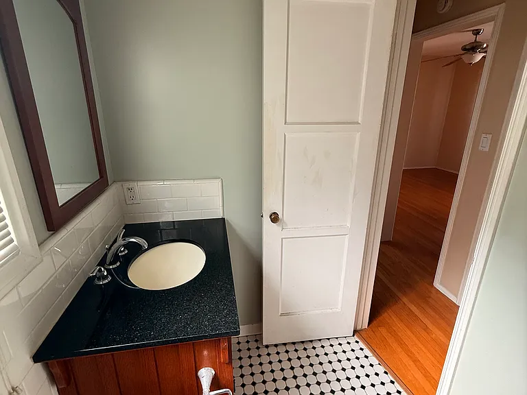 93 El Nido Ave — Photo 7