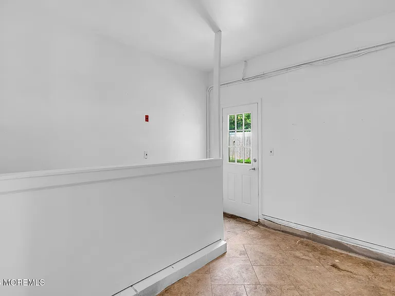 809 Commonwealth Blvd — Photo 27